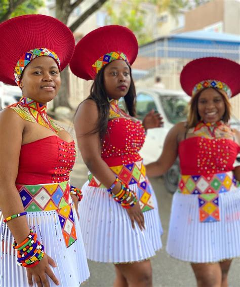 what is the traditional clothing in south africa